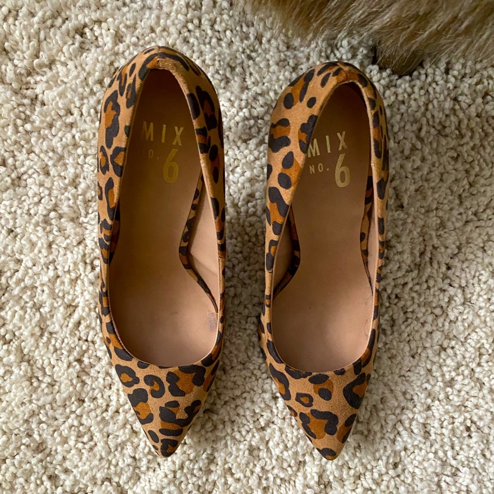 Mix 6 leopard print heels